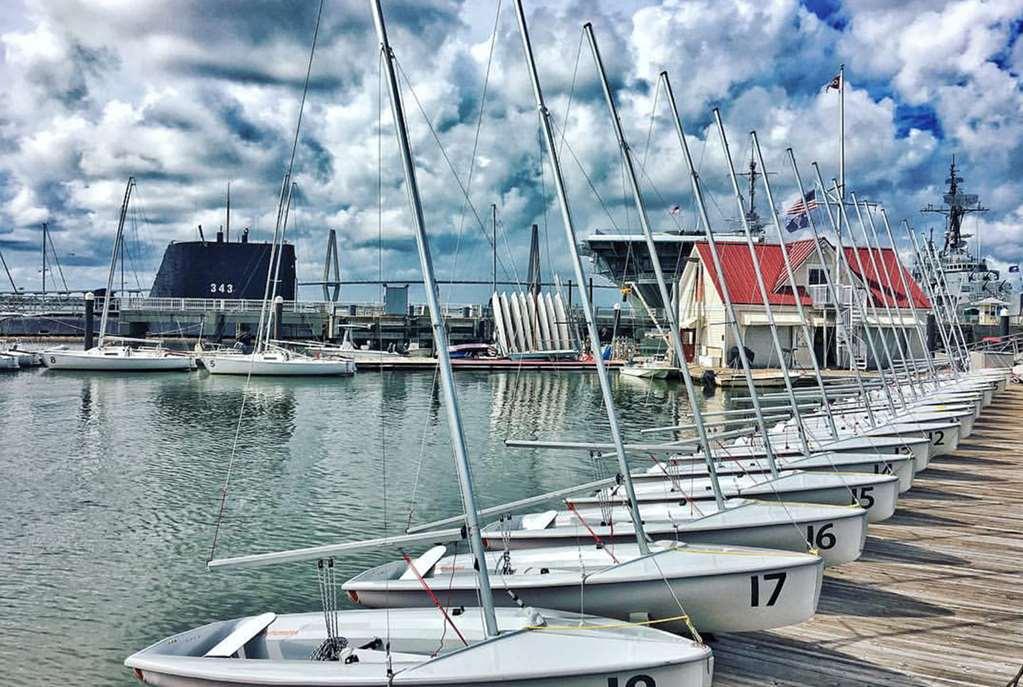 Harborside At Charleston Harbor Resort And Marina Exterior foto