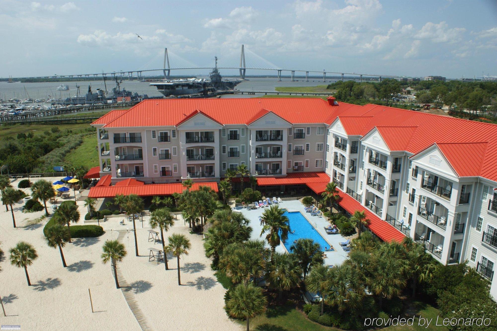 Harborside At Charleston Harbor Resort And Marina Exterior foto